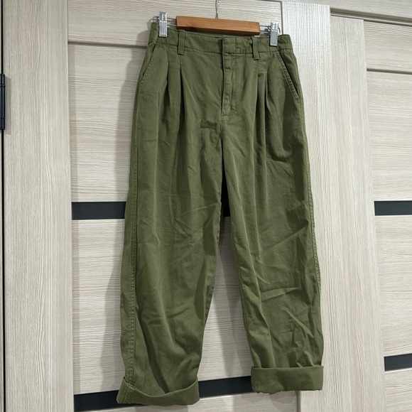 Gap  olives girl pants - Picture 1 of 8